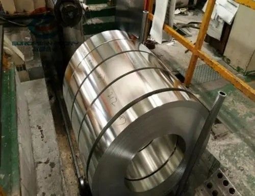 SAE1006 Strip baja karbon yang digulung dingin Ketebalan 0,2-1,5 mm